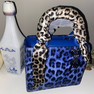 purse w/silk scarf SOLD